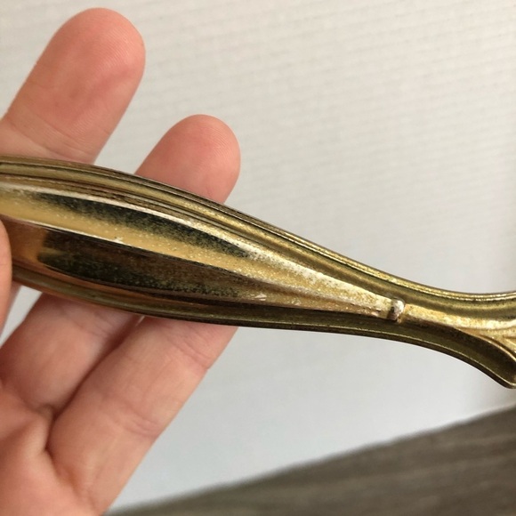 Vtg Gold Brush and Powder Jar Set with Floral Design - Picture 13 of 14